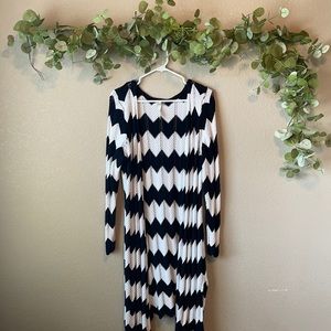 NY Collection Black and White Chevron Cardigan